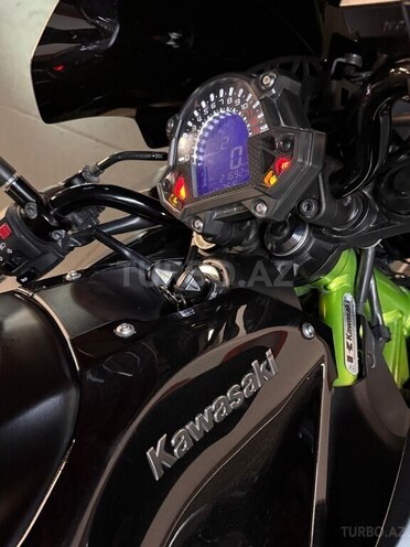 Kawasaki Z1000 2019, 21,600 km - 1.0 l - Bakı