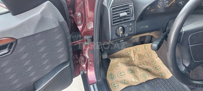 Mercedes C 220 1996, 225,000 km - 2.2 л - Sumqayıt