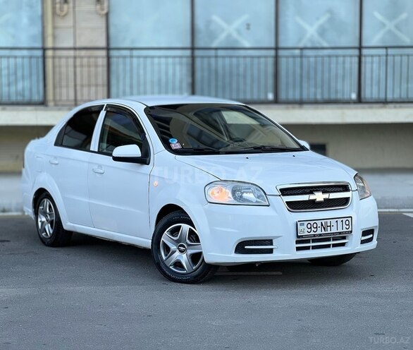 Chevrolet Aveo-3