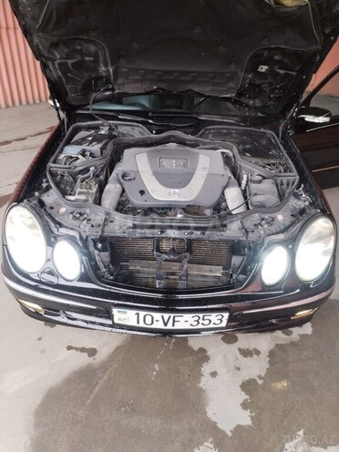Mercedes E 350 2005, 345,000 km - 3.5 l - Bakı