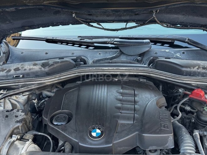 BMW 520 2009, 325,000 km - 2.0 l - Bakı