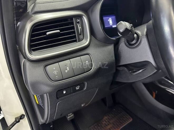 Kia Sorento-20