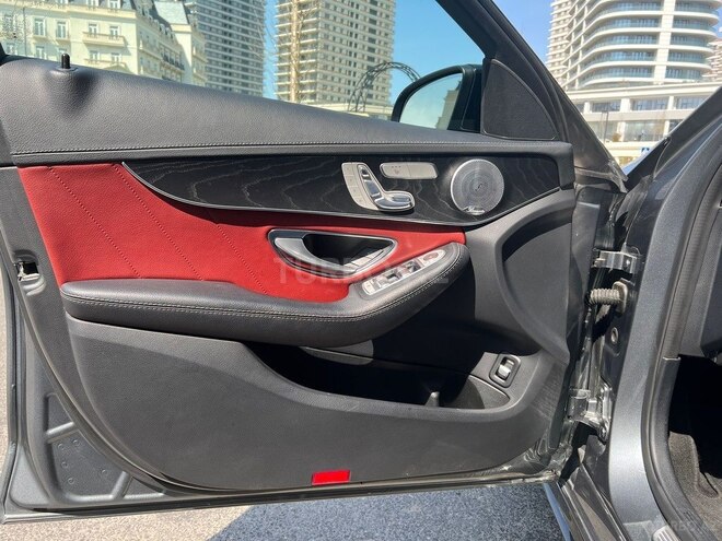 Mercedes C 300 2017, 140,000 km - 2.0 l - Bakı