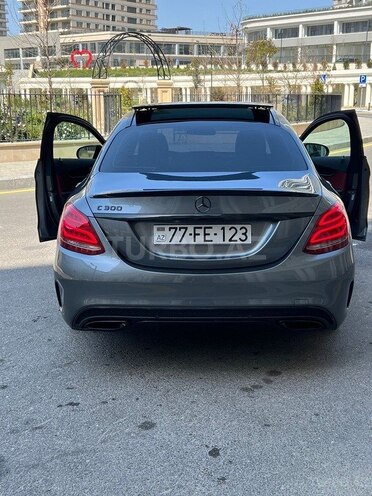 Mercedes C 300 2017, 140,000 km - 2.0 l - Bakı