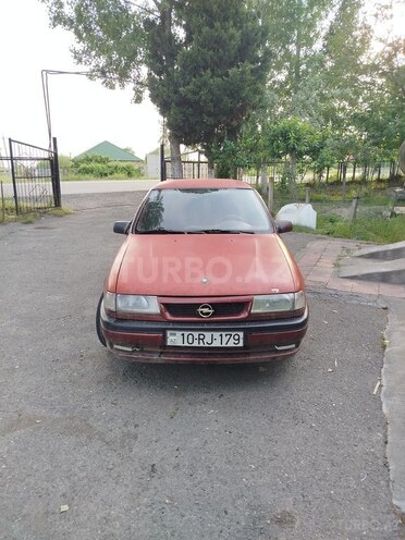 Opel Vectra 1993, 400,000 km - 1.8 l - Göyçay