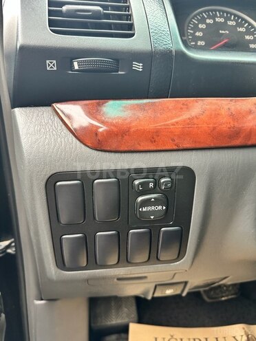 Toyota Land Cruiser Prado 2008, 330,000 km - 2.7 l - Bakı