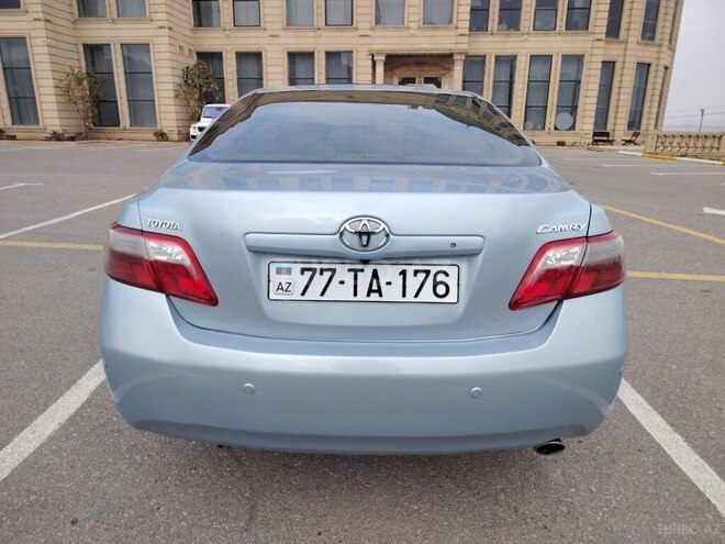 Toyota Camry 2007, 270,632 km - 2.4 л - Qax