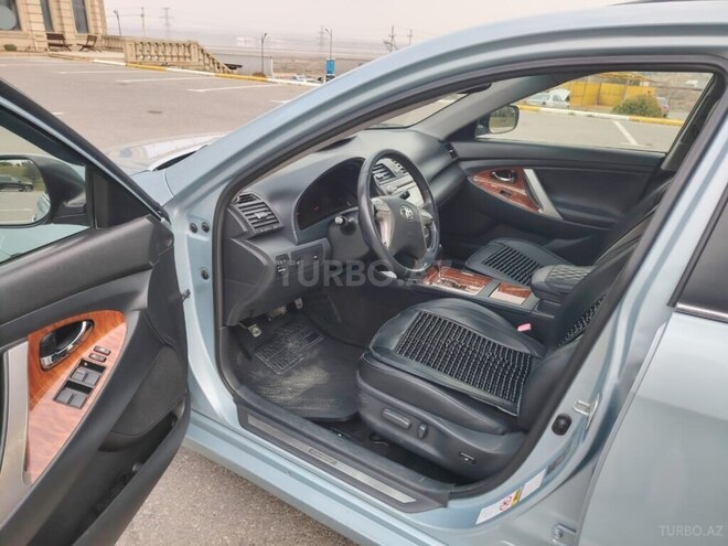 Toyota Camry 2007, 270,632 km - 2.4 л - Qax