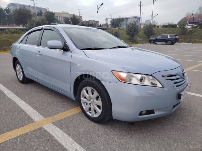 Toyota Camry 2007, 270,632 km - 2.4 л - Qax
