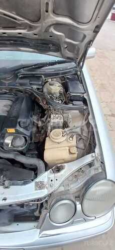 Mercedes E 240 1997, 440,000 km - 2.6 l - Bakı