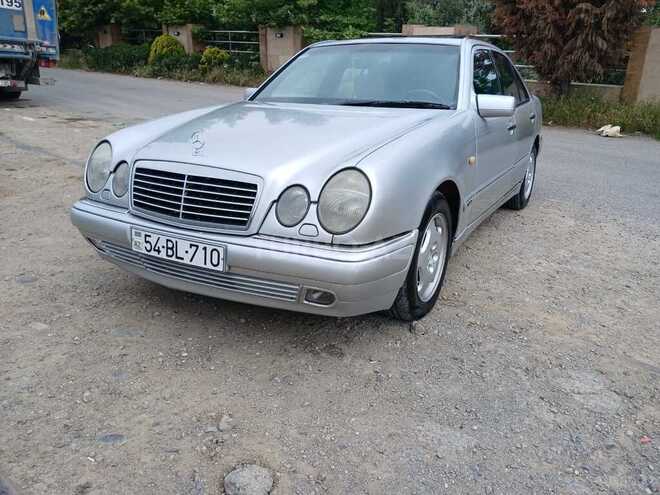Mercedes E 240 1997, 440,000 km - 2.6 l - Bakı