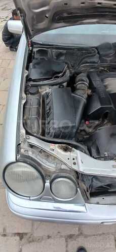 Mercedes E 240 1997, 440,000 km - 2.6 l - Bakı