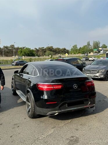 Mercedes GLC 250 4MATIC Coupe 2018, 117,000 km - 2.0 л - Bakı