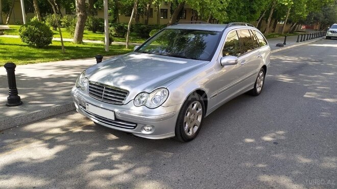 Mercedes C 220 d 2006, 301,900 km - 2.2 l - Bakı