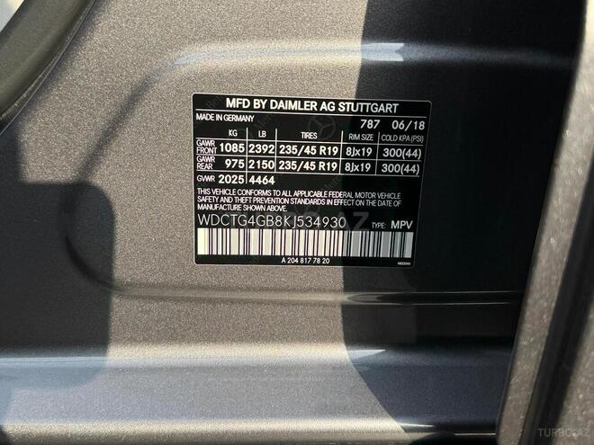 Mercedes GLA 250 4MATIC 2018, 65,000 km - 2.0 l - Bakı