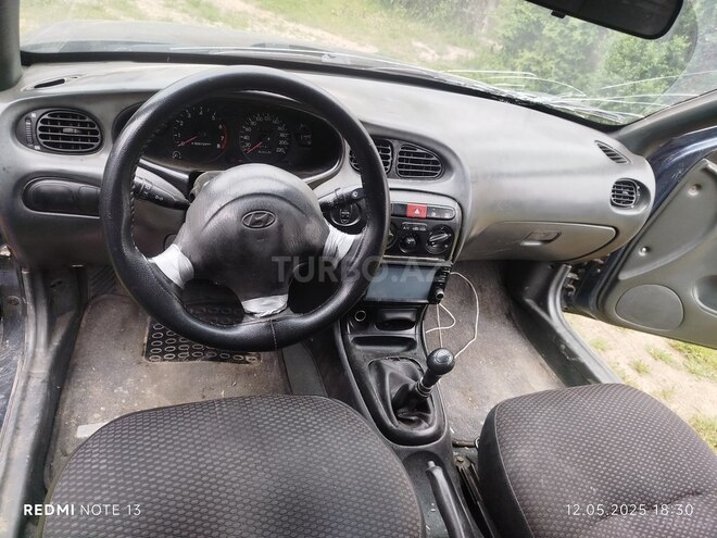 Hyundai Elantra 1998, 360,658 km - 1.5 l - Qusar