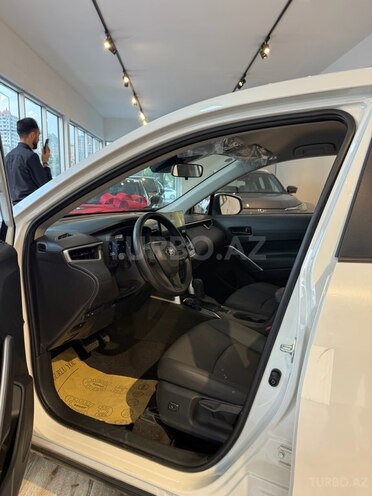 Toyota Corolla Cross 2024, 0 km - 2.0 l - Bakı