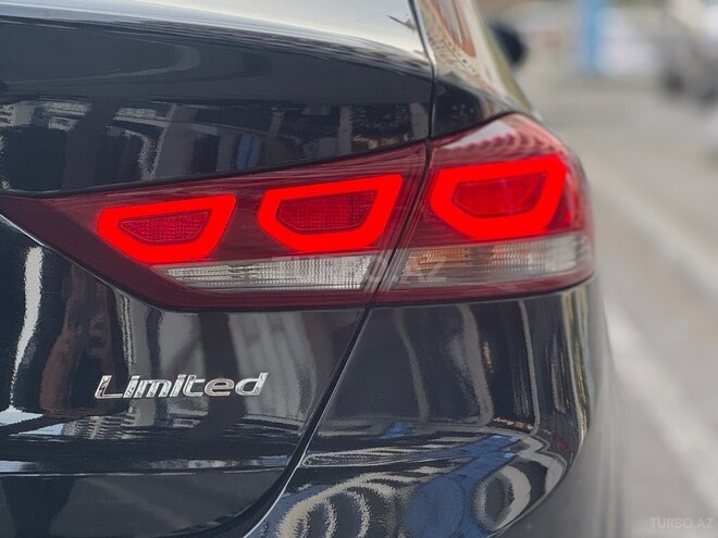 Hyundai Elantra 2016, 222,089 km - 2.0 l - Bakı