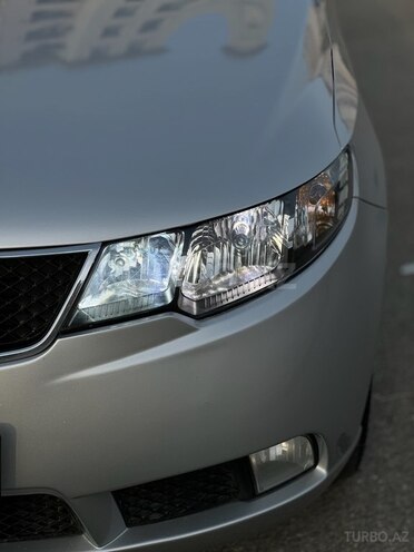 Kia Cerato 2009, 400,000 km - 1.6 л - Bakı