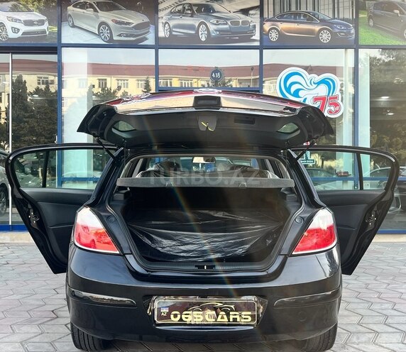 Opel Astra 2006, 214,000 km - 1.4 l - Sumqayıt