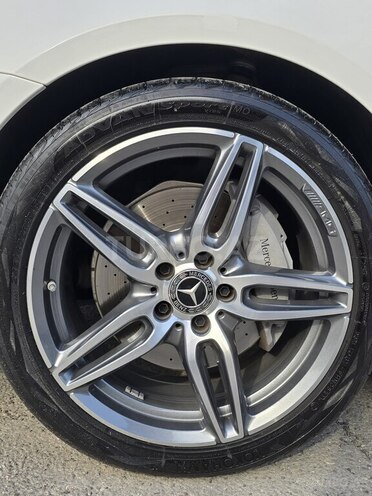 Mercedes E 220 d 2018, 105,000 km - 2.2 л - Bakı