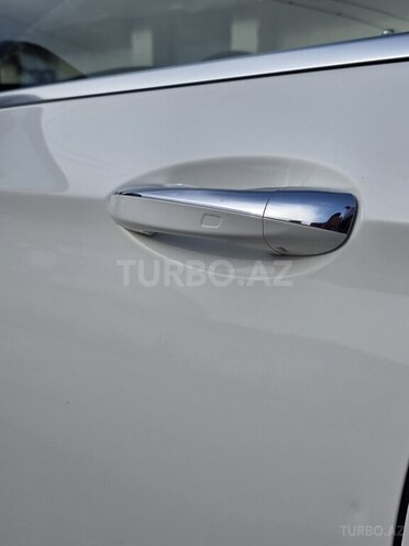 Mercedes E 220 d 2018, 105,000 km - 2.2 л - Bakı