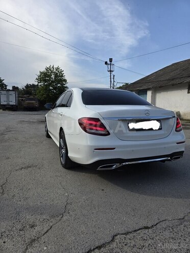 Mercedes E 220 d 2018, 105,000 km - 2.2 л - Bakı