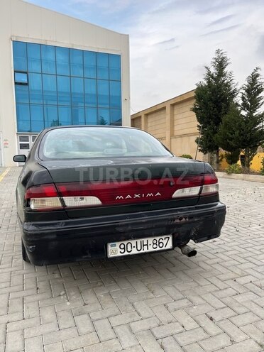 Nissan Maxima-8