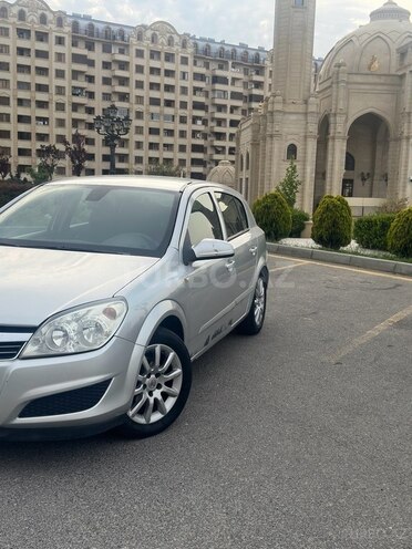 Opel Astra 2008, 268,900 km - 1.4 l - Bakı