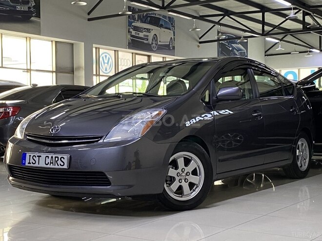 Toyota Prius-4