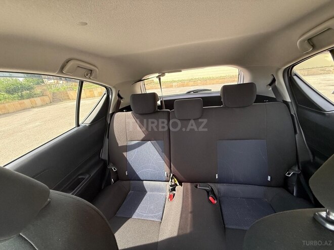 Toyota Aqua 2019, 130,000 km - 1.5 л - Gəncə