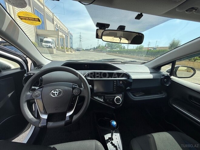 Toyota Aqua 2019, 130,000 km - 1.5 л - Gəncə