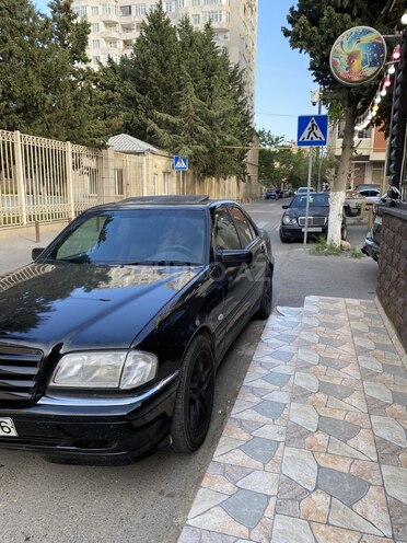 Mercedes C 280 1999, 450,000 km - 2.8 l - Bakı
