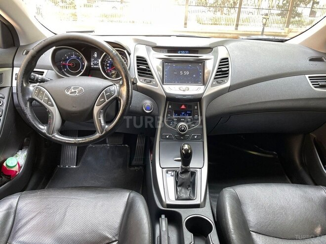 Hyundai Avante 2015, 223,000 km - 1.6 l - Bakı