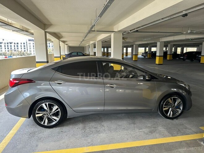 Hyundai Avante 2015, 223,000 km - 1.6 l - Bakı