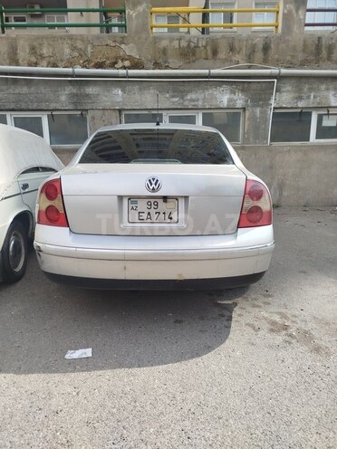 Volkswagen Passat 2001, 324,000 km - 1.8 l - Bakı