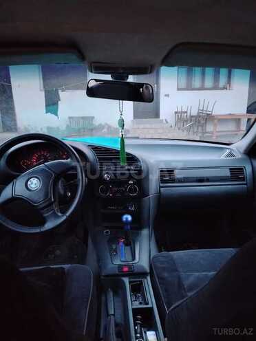 BMW 318 1994, 270,000 km - 1.8 l - Gəncə