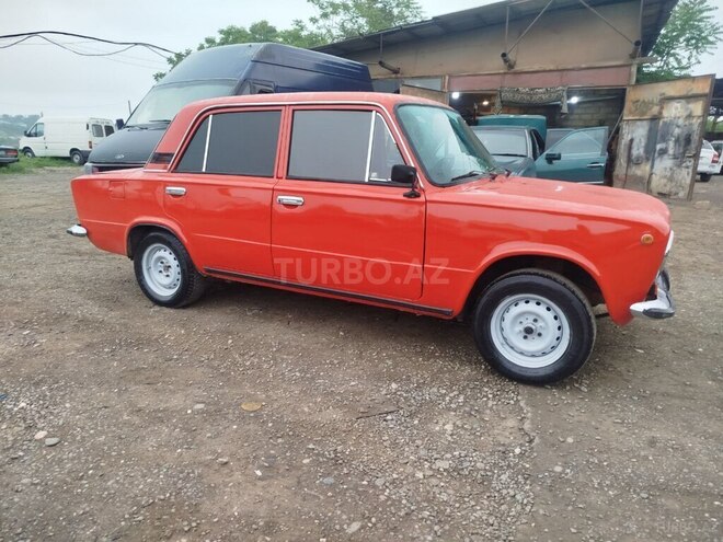 LADA (VAZ) 21011 1982, 95,000 km - 1.3 l - Quba