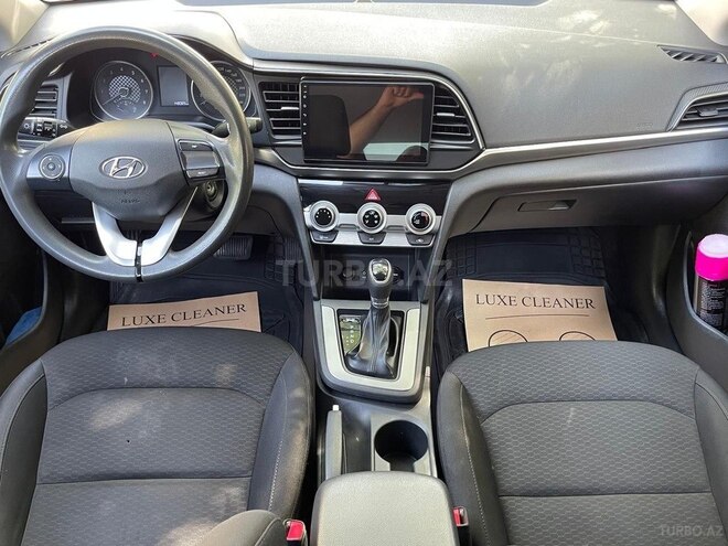 Hyundai Elantra 2018, 130,000 km - 1.6 л - Bakı