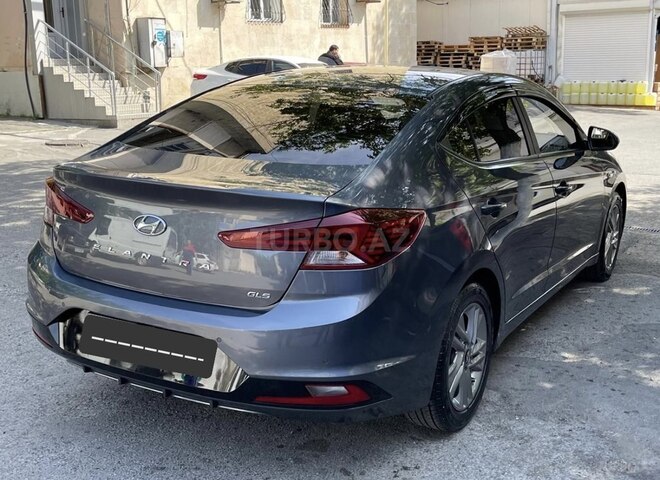 Hyundai Elantra 2018, 130,000 km - 1.6 л - Bakı