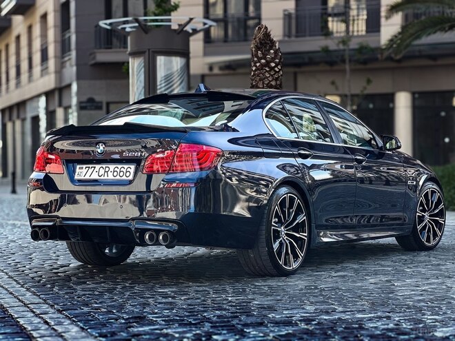 BMW 528-7