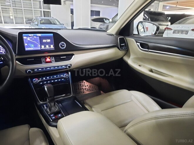 Hyundai Grandeur 2017, 230,000 km - 2.2 l - Bakı