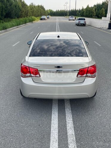 Chevrolet Cruze 2011, 252,985 km - 1.4 l - Ağdaş