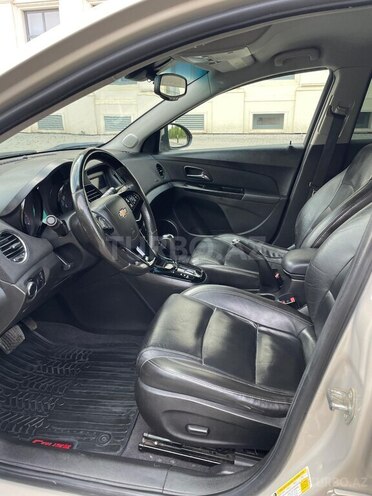 Chevrolet Cruze 2011, 252,985 km - 1.4 l - Ağdaş