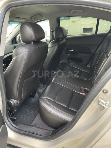 Chevrolet Cruze 2011, 252,985 km - 1.4 l - Ağdaş