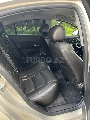 Chevrolet Cruze 2011, 252,985 km - 1.4 l - Ağdaş