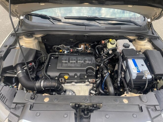 Chevrolet Cruze 2011, 252,985 km - 1.4 l - Ağdaş