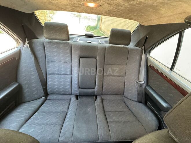 Mercedes C 200 1996, 290,000 km - 2.0 l - Bakı