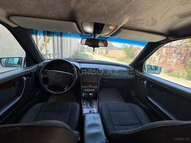 Mercedes C 200 1996, 290,000 km - 2.0 l - Bakı