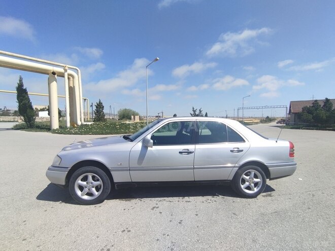Mercedes C 200 1996, 290,000 km - 2.0 l - Bakı